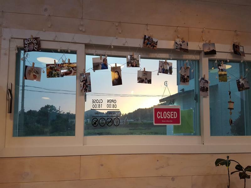 Wind Jeju Cafe & Pension Seogwipo Esterno foto